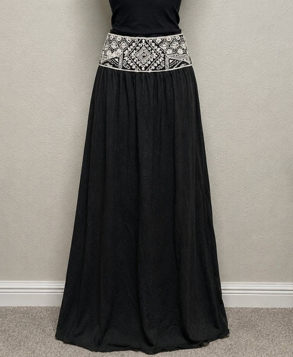 American Eagle Black Embroidered Waist Maxi Skirt Women’s Large Boho Y2K